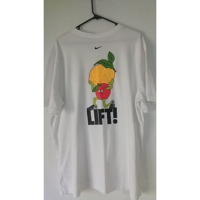 NIKE(ナイキ)のナイキ プリントTシャツ (XL  半袖) メンズのトップス(Tシャツ/カットソー(半袖/袖なし))の商品写真