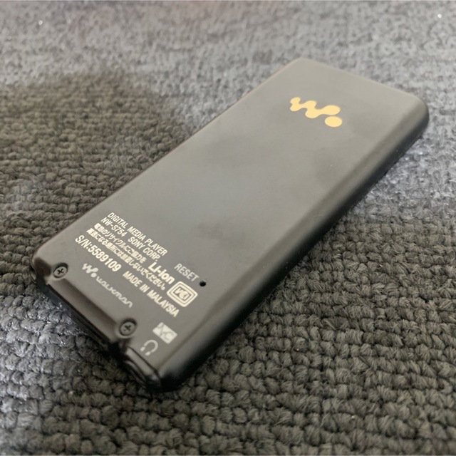 WALKMAN(ウォークマン)のSONY WALKMAN NW-S754 ソニー ウォークマン 8GB スマホ/家電/カメラのオーディオ機器(ポータブルプレーヤー)の商品写真