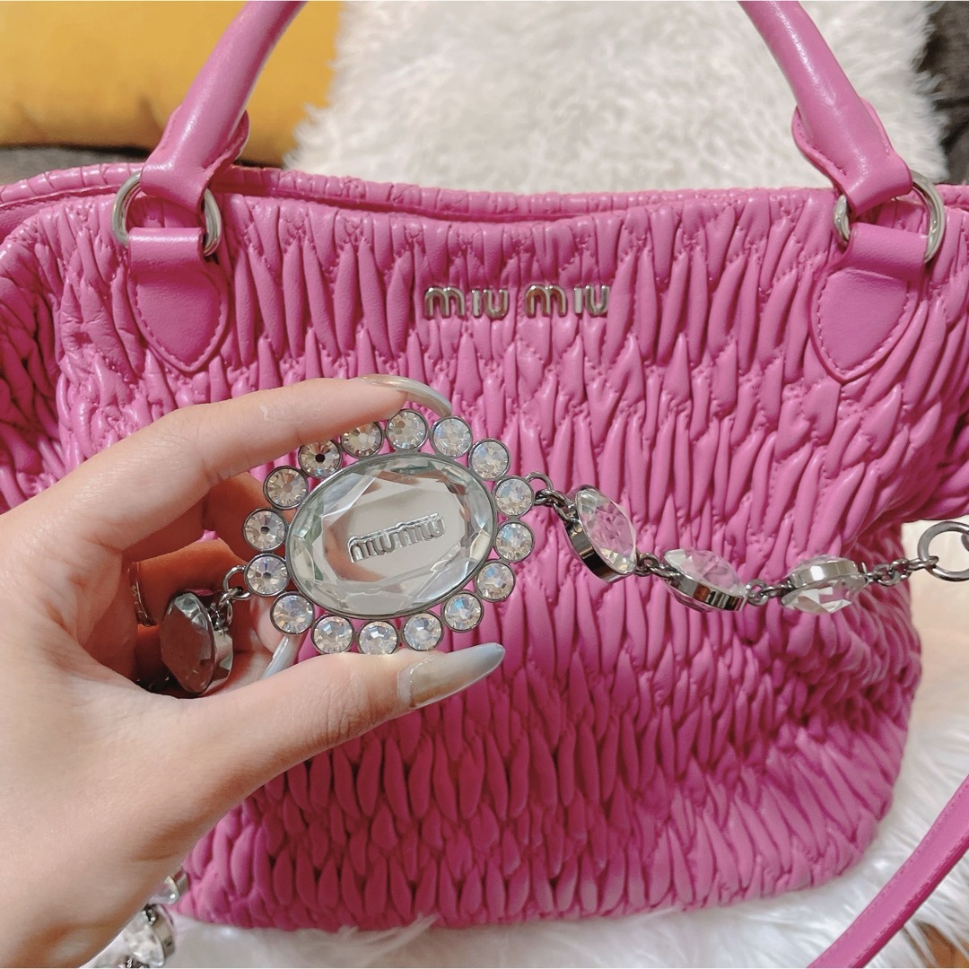 miumiu ナッパクリスタル ハンドバッグ miumiu ナッパクリスタル ハンドバッグ