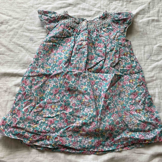 babyGAP(ベビーギャップ)のベビーギャップ  ワンピース　90 キッズ/ベビー/マタニティのキッズ服女の子用(90cm~)(ワンピース)の商品写真