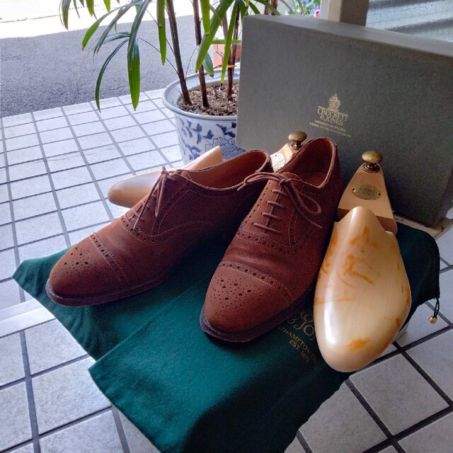 Crockett&Jones - 美品 保存箱袋.純正シューツリー付 クロケット