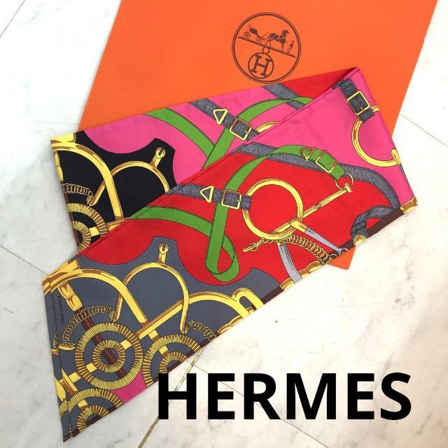 ★ほぼ未使用★HERMES　エルメス　マキシツイリー　ベルトモチーフ　マルチ