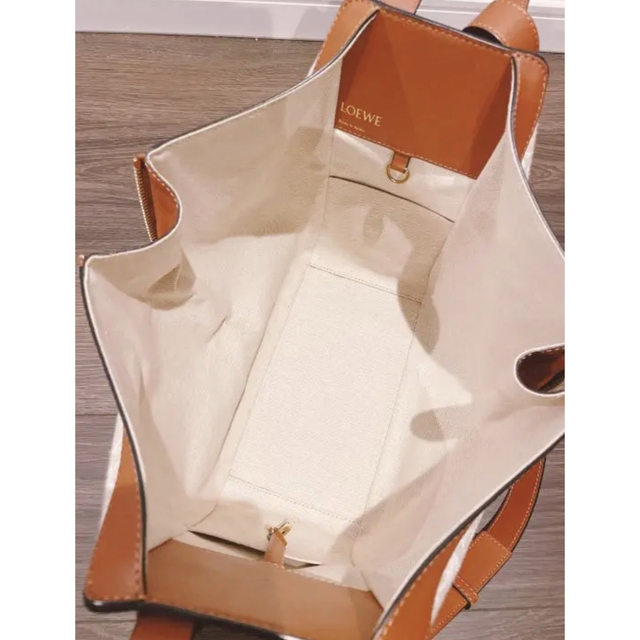 LOEWE(ロエベ)の美品♡ロエベ♡ハンモック　スモール レディースのバッグ(ショルダーバッグ)の商品写真