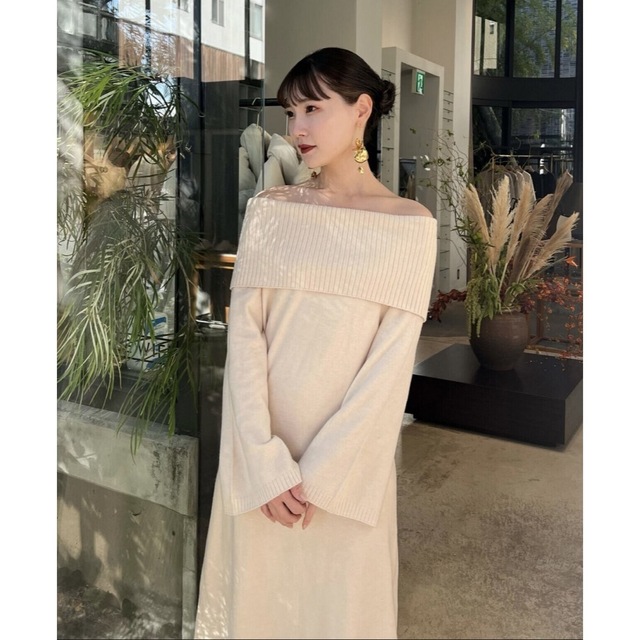 acka off shoulder knit one-piece