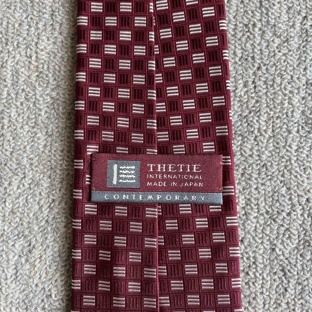 【新品、未使用】THE TIE ネクタイ　エンジ メンズのファッション小物(ネクタイ)の商品写真