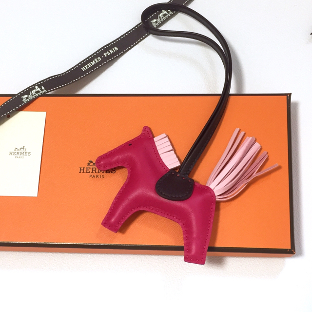贅沢品 Hermes 正規品 本物 U刻印 PMサイズ ロデオチャーム エルメス