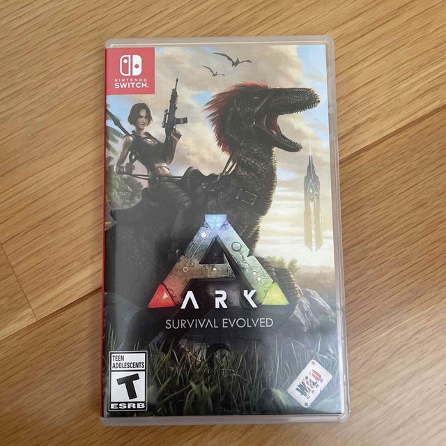 Nintendo Switch(ニンテンドースイッチ)の【Switch】ARK: Survival Evolved アーク【ソフト本体】 エンタメ/ホビーのゲームソフト/ゲーム機本体(家庭用ゲームソフト)の商品写真