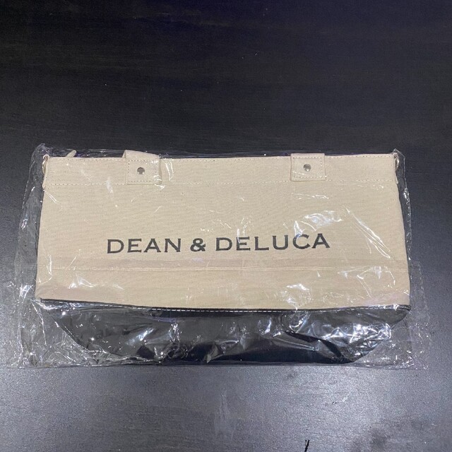 DEAN & DELUCA(ディーンアンドデルーカ)の☆新品未使用☆DEAN&DELUCA トートバッグ ショルダー 2Way メンズのバッグ(ショルダーバッグ)の商品写真