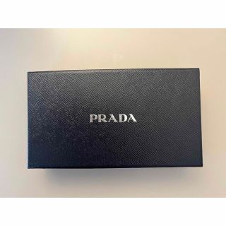 プラダ(PRADA)のPRADA ウォレット SAFFIANO TRIANGLE 三角プレート付(長財布)