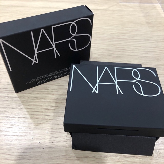 ☆NARS ライトリフレクティングパウダープレストN 10g☆