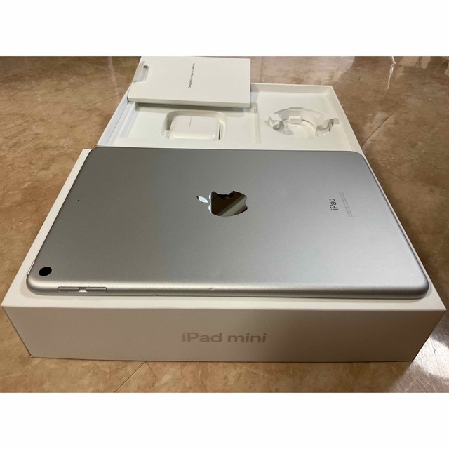 iPad mini 第5世代 WiFi 64GB シルバー pencil付 | www.fleettracktz.com