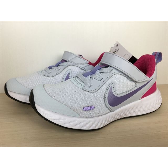 NIKE(ナイキ)のナイキ レボリューション5 PSV 靴 16,5cm 新品 (1573) キッズ/ベビー/マタニティのキッズ靴/シューズ(15cm~)(スニーカー)の商品写真