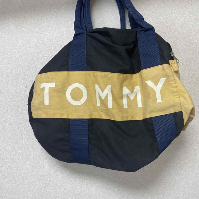 TOMMY HILFIGER(トミーヒルフィガー)のTOMMYトミーフイルガーボストンバック レディースのバッグ(トートバッグ)の商品写真