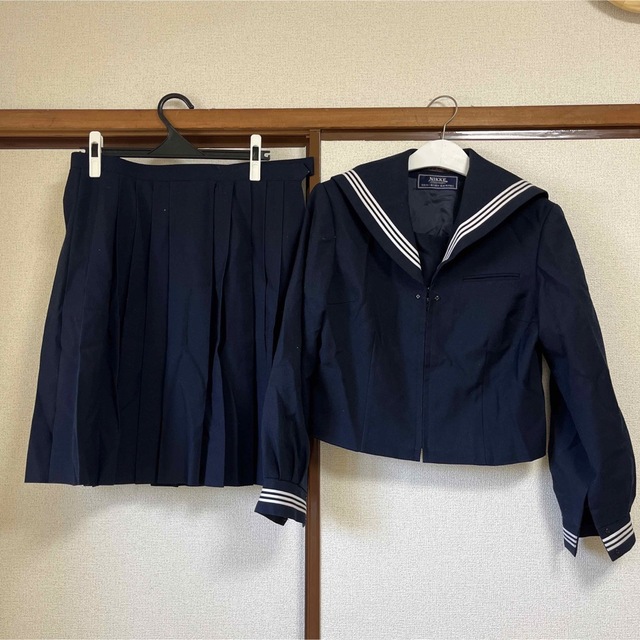 セーラー服 本物 【70%OFF】 maian.com.br
