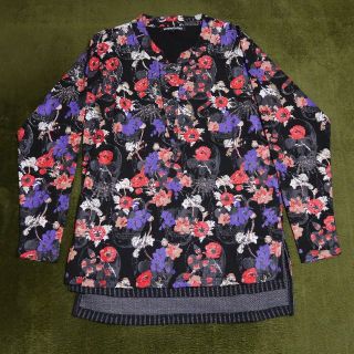 ロエン(Roen)の【B.H.C.C】Flower Pattern Henley Neck L/S (Tシャツ/カットソー(七分/長袖))