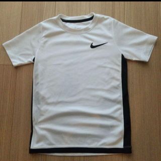 ナイキ(NIKE)の美品☆ ナイキ☆140-150☆ドライフィト半袖Tシャツ(その他)