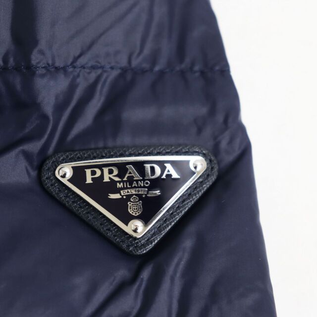 極美品●2017年製 PRADA プラダ SGA462 トライアングルロゴ/三角プレート ジップアップダウンジャケット ネイビー 48 正規品 メンズ