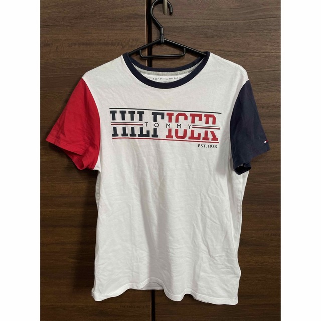 TOMMY HILFIGER(トミーヒルフィガー)のトミーフィルフィガー XSサイズ レディースのトップス(Tシャツ(半袖/袖なし))の商品写真