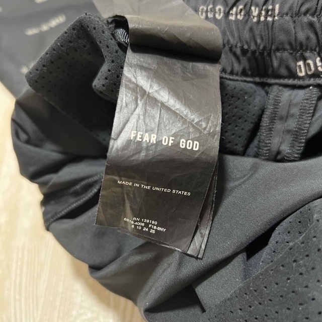 FEAR OF GOD(フィアオブゴッド)のFEAR OF GOD Baggy Pants M Jerry着用 メンズのパンツ(その他)の商品写真