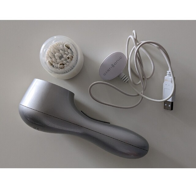 Clarisonic(クラリソニック)の美品　クラリソニック アリア  音波洗顔器 clarisonic aria　美容 スマホ/家電/カメラの美容/健康(フェイスケア/美顔器)の商品写真