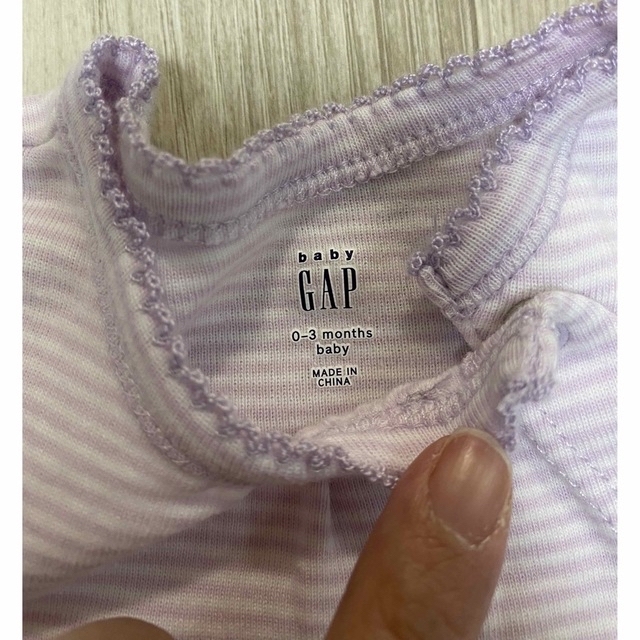 babyGAP(ベビーギャップ)の未使用！GAPロンパース&Carter'sセット キッズ/ベビー/マタニティのベビー服(~85cm)(ロンパース)の商品写真