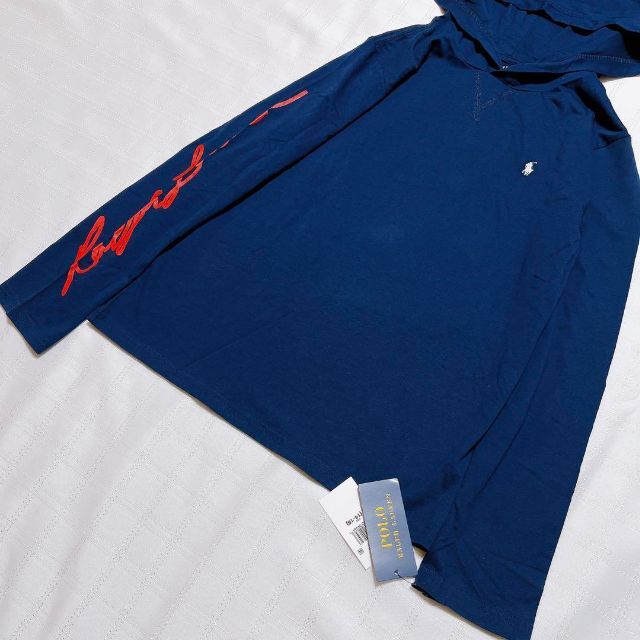 POLO RALPH LAUREN(ポロラルフローレン)の新品　POLO Ralph Lauren ポロラルフローレン　フード付きロンT レディースのトップス(カットソー(長袖/七分))の商品写真