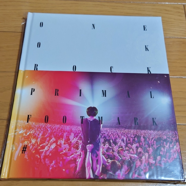 ONE OK ROCK　PRIMAL FOOTMARK #5 エンタメ/ホビーの雑誌(音楽/芸能)の商品写真