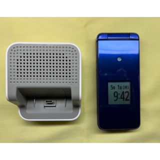 エーユー(au)のau 京セラ製かんたんケータイ　KYF41(携帯電話本体)