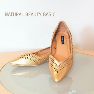 ナチュラルビューティーベーシック(NATURAL BEAUTY BASIC)のカットワークフラットパンプス(ハイヒール/パンプス)