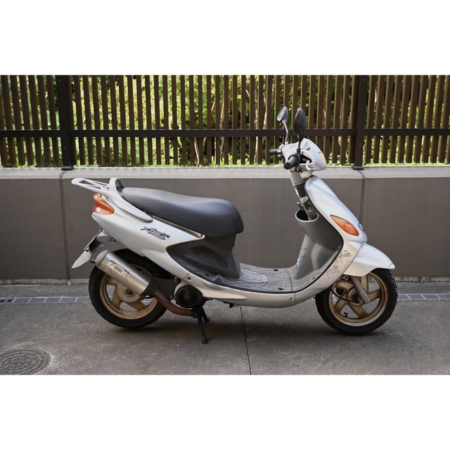 自動車/バイクヤマハ 2ストローク原付2種 AXIS100ワンオーナー走行1万キロ以下 実動車