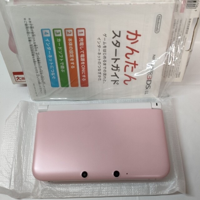 Nintendo 3DS  LL 本体ピンク/ホワイト 1