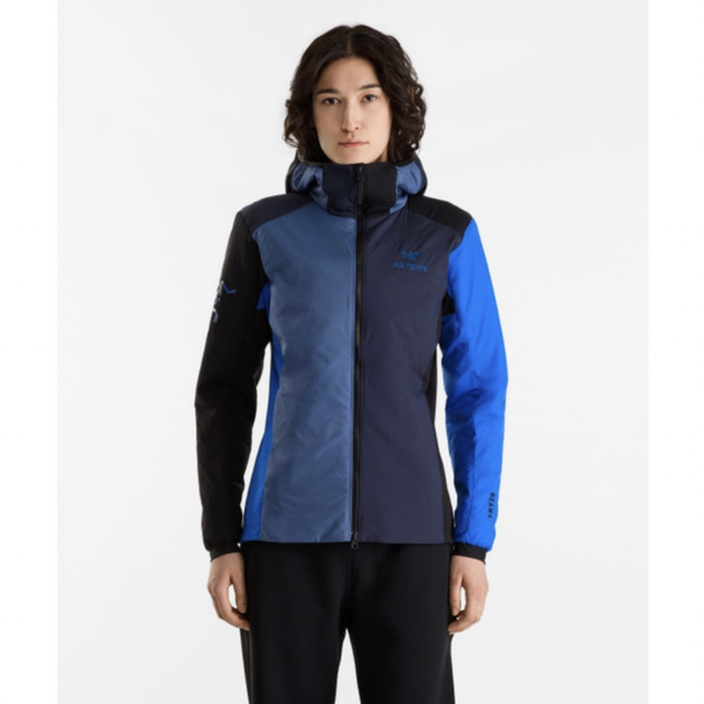 ARC'TERYX BEAMS 別注 Atom LT Hoody タグ付き新品 メンズのジャケット/アウター(マウンテンパーカー)の商品写真