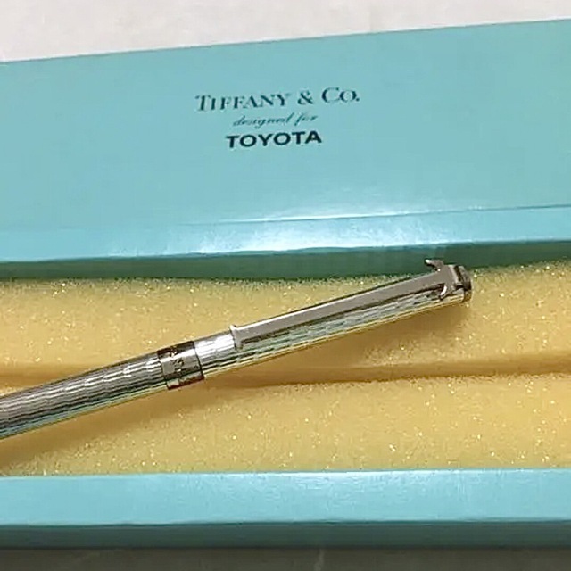 Tiffany & Co.(ティファニー)のティファニー,トヨタ コラボ　ボールペン インテリア/住まい/日用品の文房具(ペン/マーカー)の商品写真