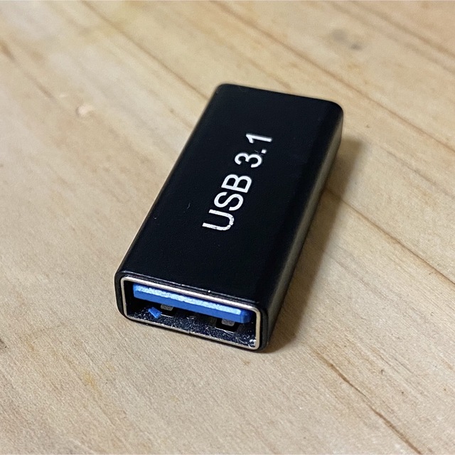 USB-C メス to USB-A メス 変換アダプタ スマホ/家電/カメラのPC/タブレット(PC周辺機器)の商品写真