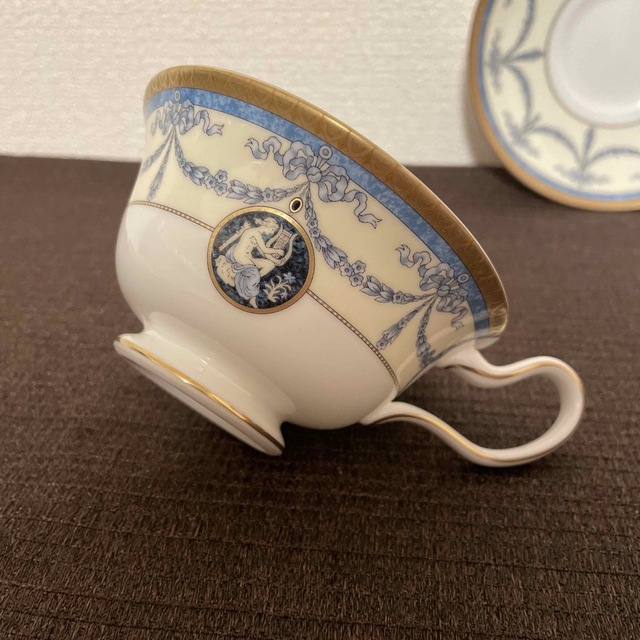 WEDGWOOD - ウェッジウッド マデリン ピオニー カップ&ソーサーの通販