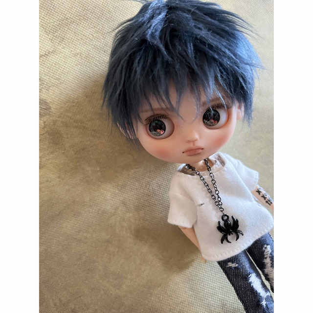カスタムドール ミディサイズ アイシードール 男の子 ウィッグ選べます