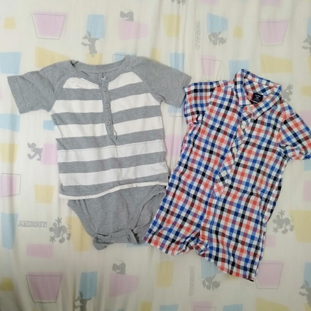 POLO RALPH LAUREN(ポロラルフローレン)の新品未使用　美品　85〜90ラルフローレン　BabyGAP　ロンパース４点セット キッズ/ベビー/マタニティのベビー服(~85cm)(ロンパース)の商品写真