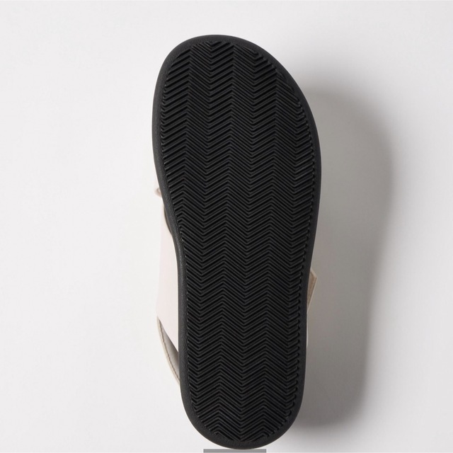 UNIQLO(ユニクロ)のUNIQLO バックストラップサンダルS 新品未使用 レディースの靴/シューズ(サンダル)の商品写真