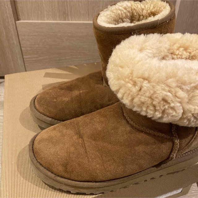 UGG - UGG ムートンブーツの通販 by ピカ's shop｜アグならラクマ