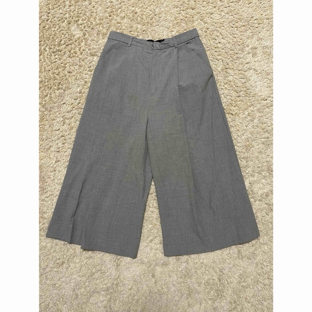 ZARA(ザラ)のZARA パンツ レディースのパンツ(ハーフパンツ)の商品写真