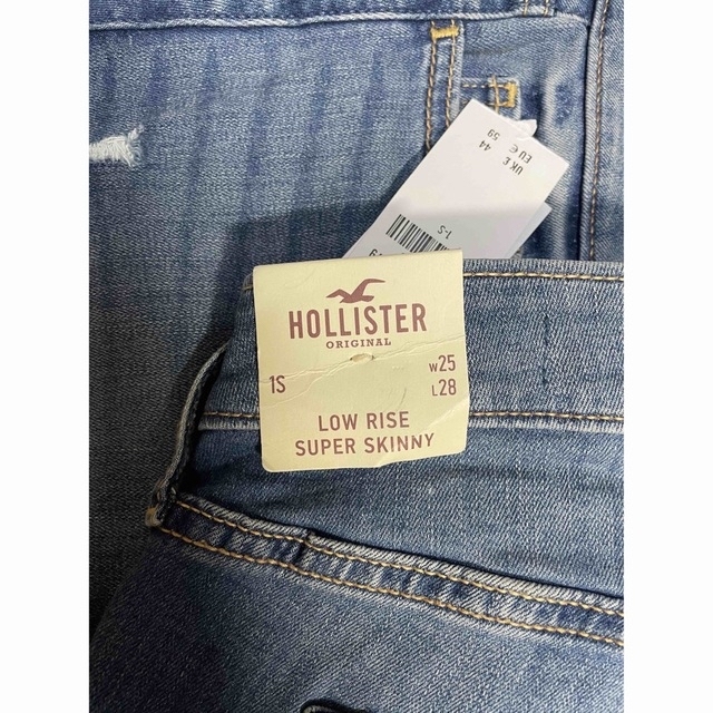 Hollister(ホリスター)の新品未使用タグ付き　ホリスター　ローライズデニム レディースのパンツ(デニム/ジーンズ)の商品写真