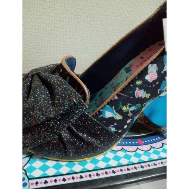 Irregular Choice(イレギュラーチョイス)のイレギュラーチョイスアリスインワンダーランド　アリスヒールパンプス レディースの靴/シューズ(ハイヒール/パンプス)の商品写真