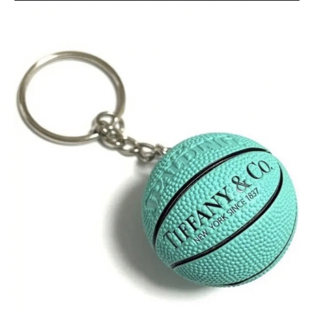 Tiffany & Co.(ティファニー)のTiffany&Co バスケットボールキーホルダー SPALDING レディースのファッション小物(キーホルダー)の商品写真