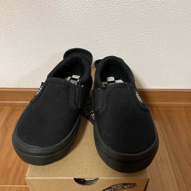 VANS(ヴァンズ)のキッズ VANS バンズ　スリッポン スニーカー　14cm キッズ/ベビー/マタニティのベビー靴/シューズ(~14cm)(スニーカー)の商品写真