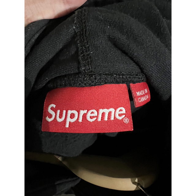 supremeフーディー 2