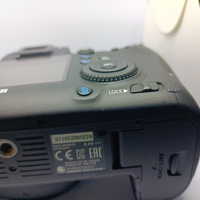 Canon デジタル一眼レフカメラ EOS 6D ボディ本体