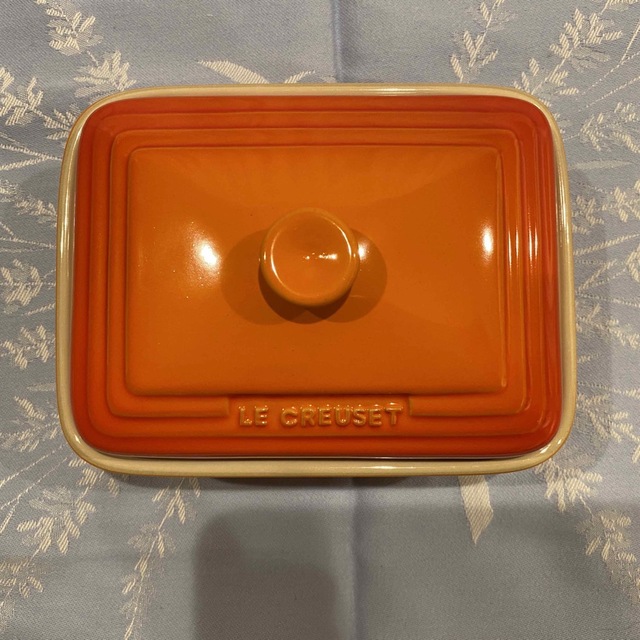 LE CREUSET(ルクルーゼ)のル・クルーゼ　バターケース インテリア/住まい/日用品のキッチン/食器(食器)の商品写真