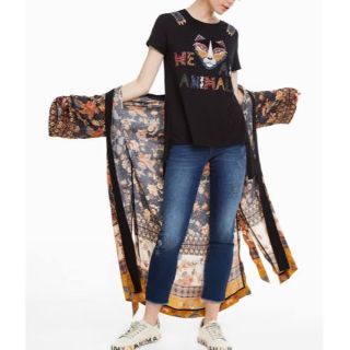 デシグアル(DESIGUAL)の新品✨タグ付き♪デシグアル　半袖　デザインTシャツ Sサイズ　大特価‼️(Tシャツ(半袖/袖なし))