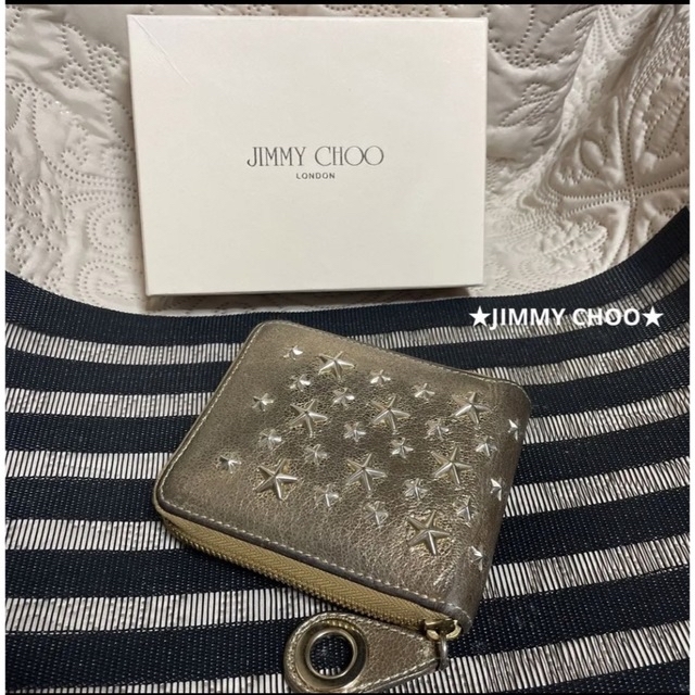 JIMMY CHOO(ジミーチュウ)の☆専用です☆【正規品】ジミーチュウ  スタースタッズ ☆ゴールド☆ 高級財布 レディースのファッション小物(財布)の商品写真