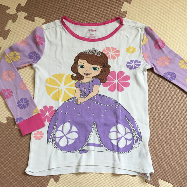 Disney(ディズニー)のプリンセスソフィア♡ルームウェア パジャマ キッズ/ベビー/マタニティのキッズ服女の子用(90cm~)(パジャマ)の商品写真